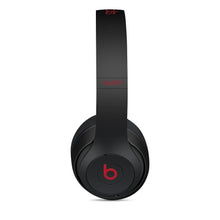 Load image into Gallery viewer, Studio 3 Beats wireless - Black red
