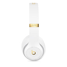 Load image into Gallery viewer, Studio 3 Beats wireless - White
